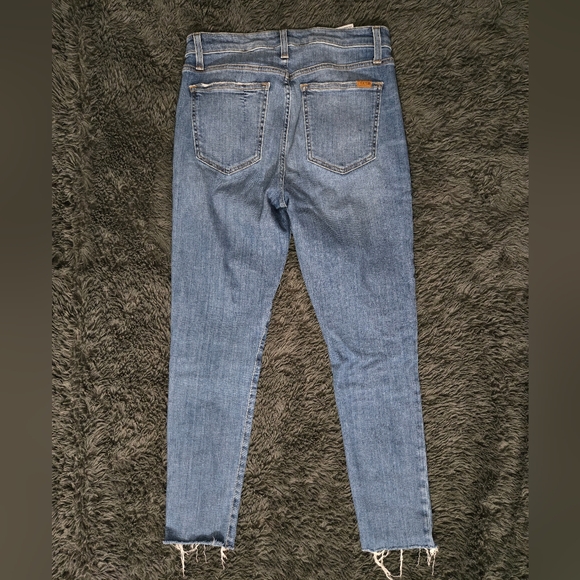 Joe's Jeans | The Charlie High Rise Skinny Ankle in Whisper Sz 30 - Picture 5 of 5